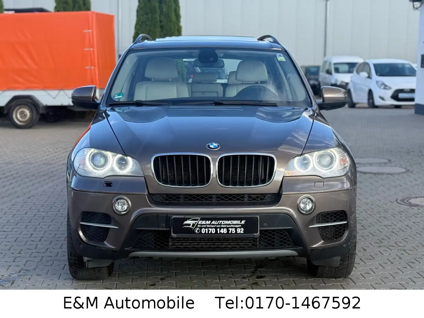 BMW X5 xDrive30d+PANO+7SITZER+HEAD UP+XENON+ Marrón - 2