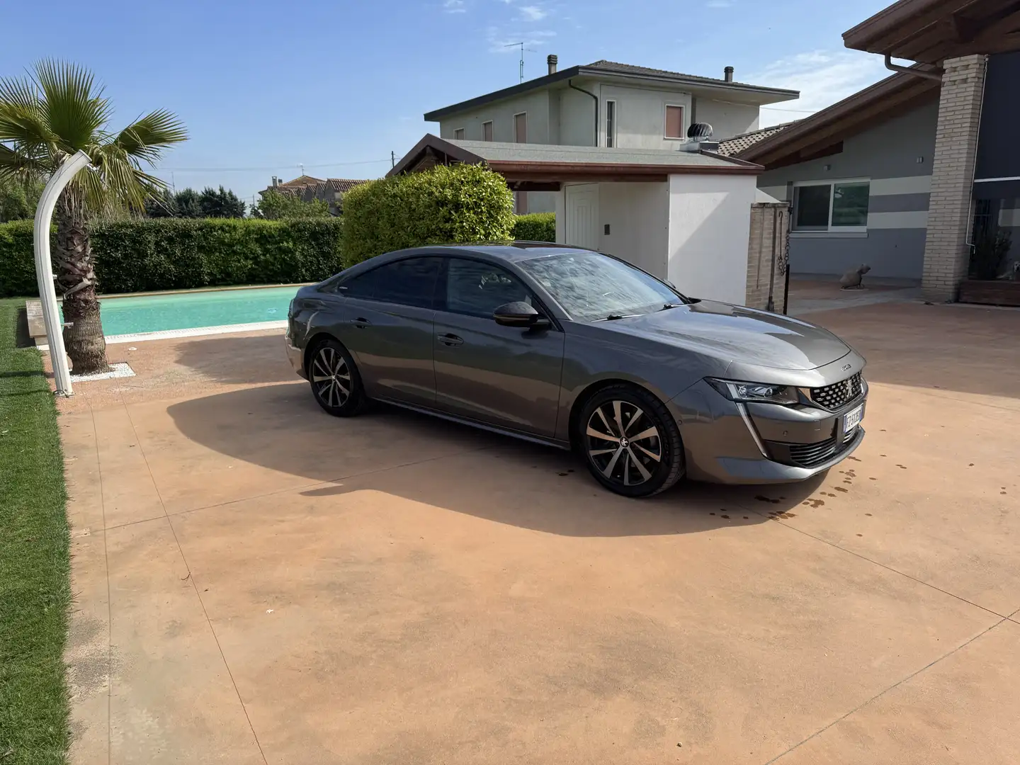 Peugeot 508 2.0 bluehdi GT Line s&s 180cv eat8 - 1