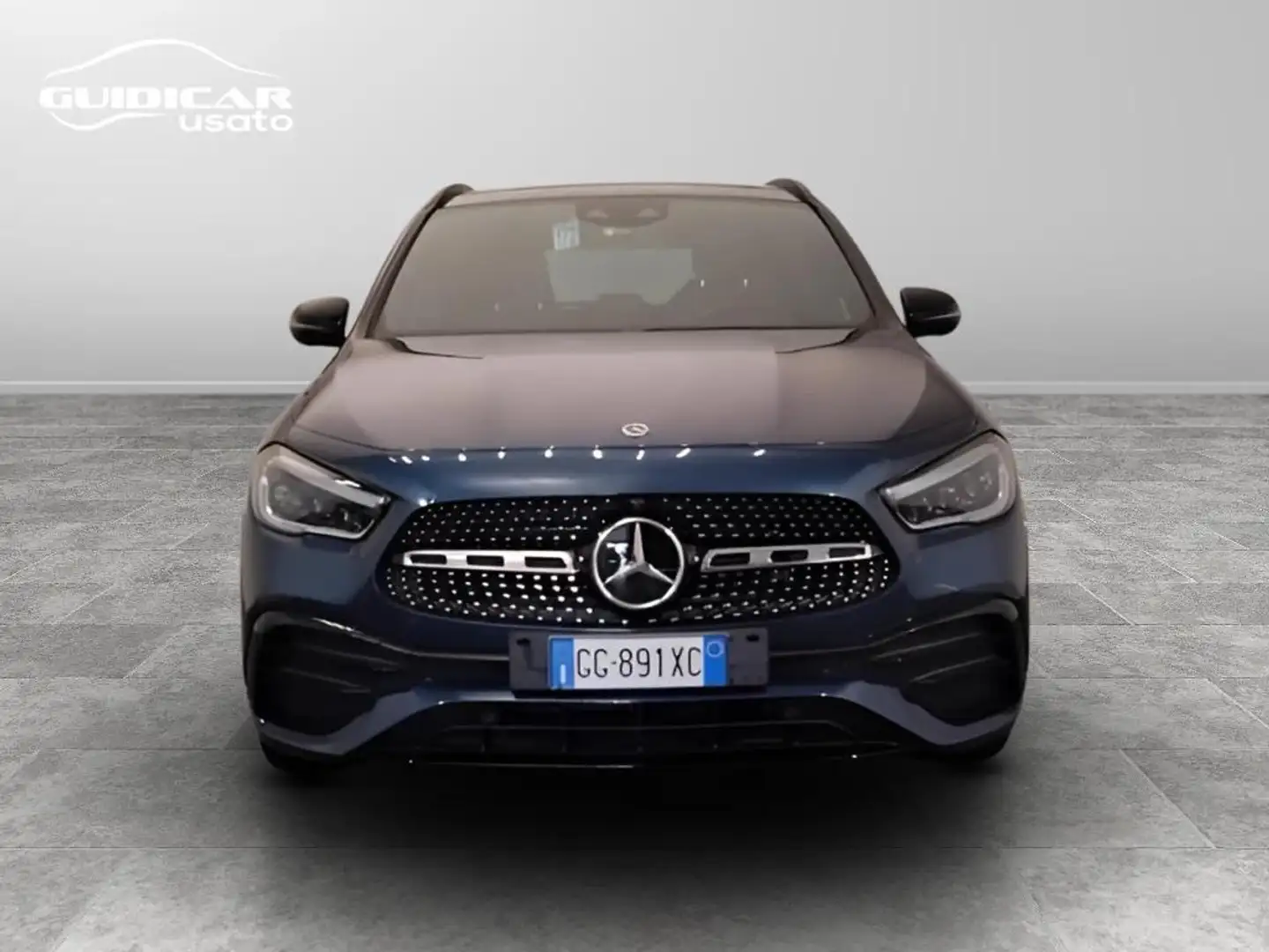 Mercedes-Benz GLA 220 d Premium 4matic auto Blauw - 2