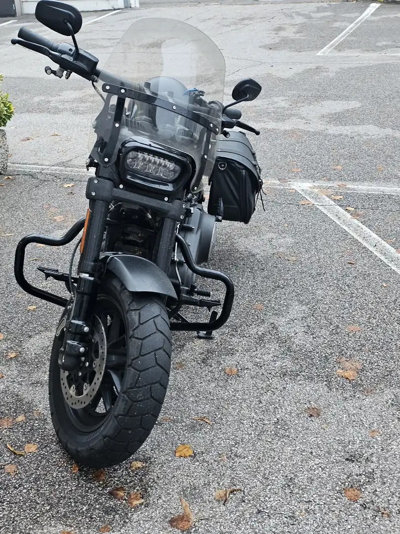 Harley-Davidson Fat Bob Nero - 1