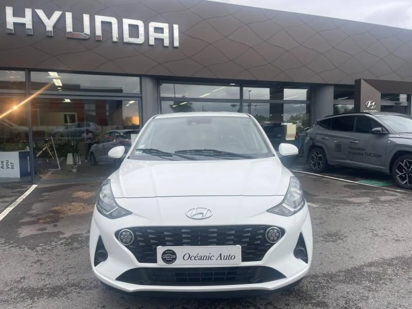 Hyundai i10 1.0 67ch ECO Intuitive Blanc - 2