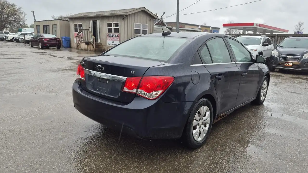 Chevrolet Cruze снимка Chevrolet Cruze