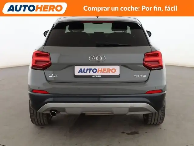 Audi Q2 view 5