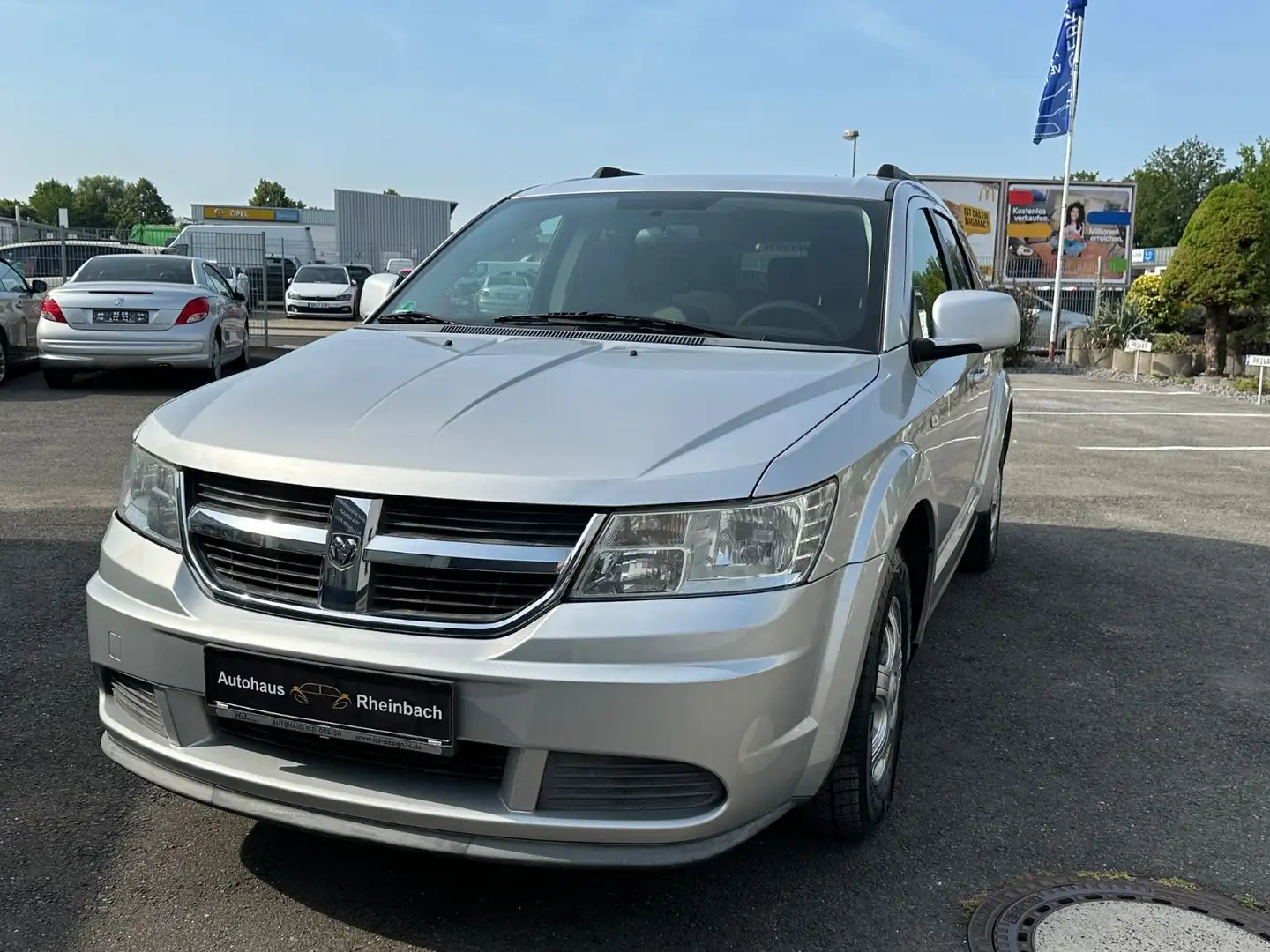 Dodge Journey DOGE  Journey SE, SCHECKHEFT GEPLEGT, GARANTIE Argent - 1