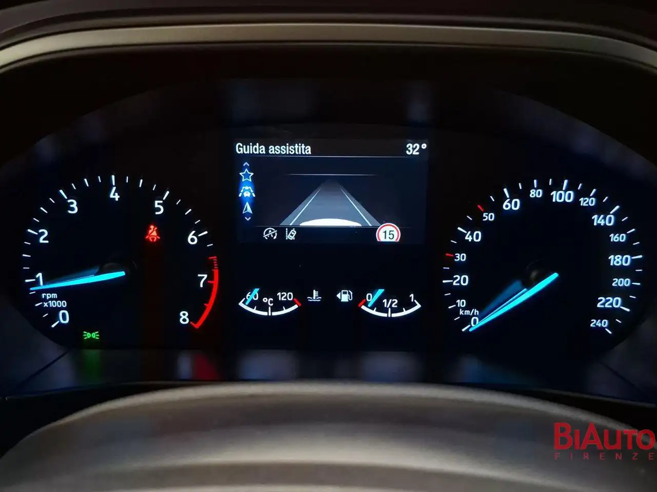 Ford Focus 1.0t ecoboost h ST-Line 125cv, миниатюра 8