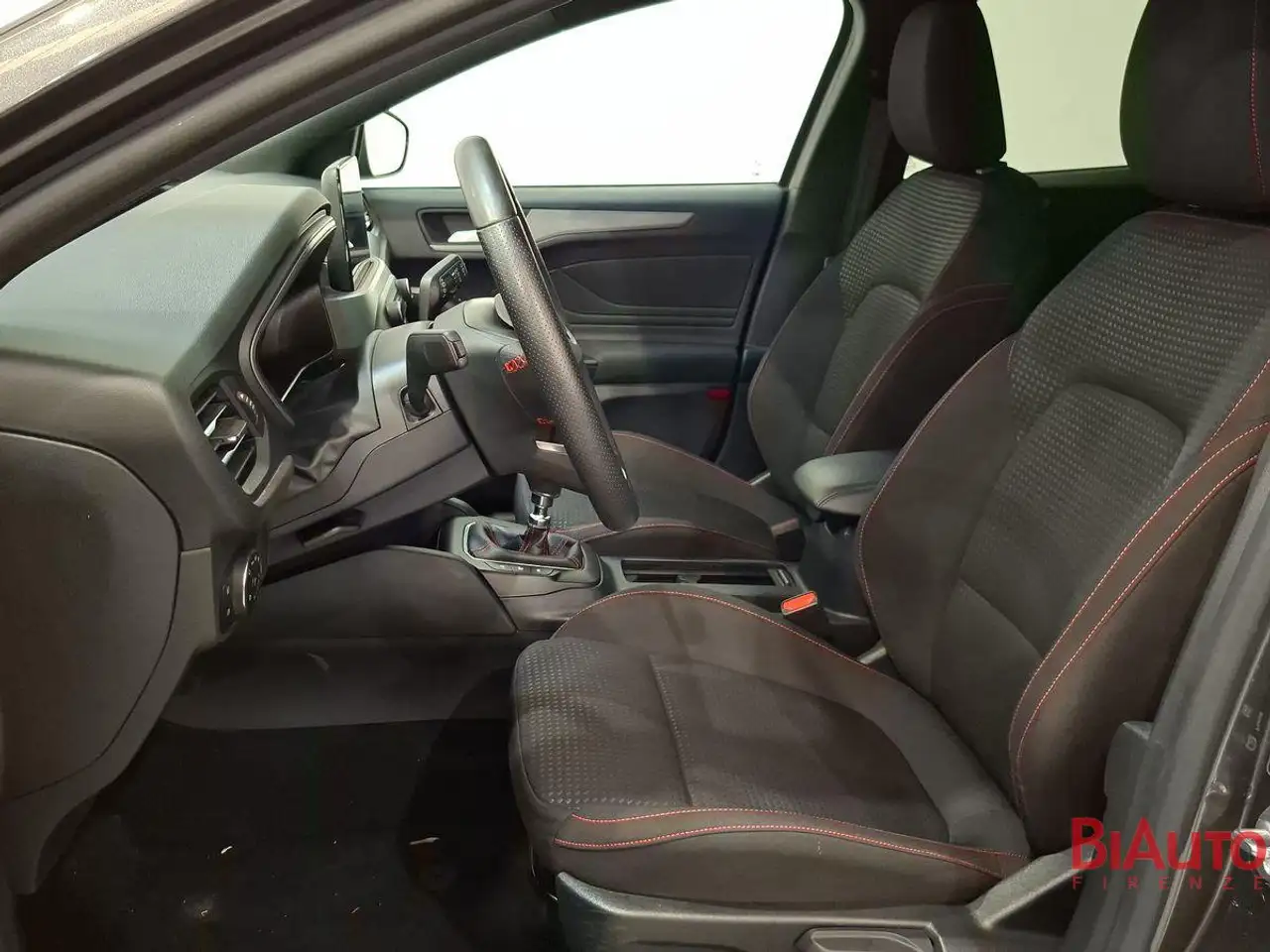 Ford Focus 1.0t ecoboost h ST-Line 125cv, миниатюра 18