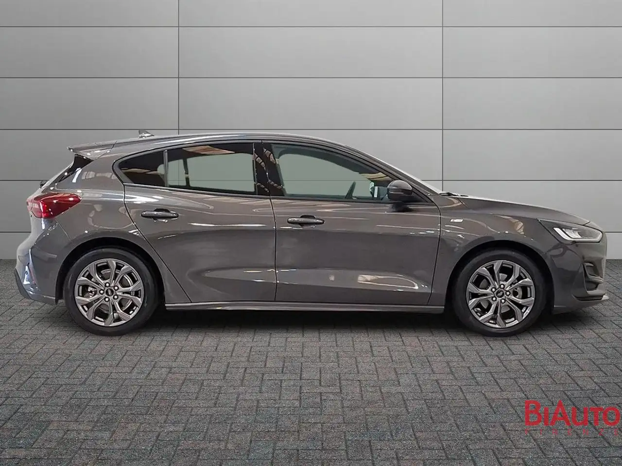 Ford Focus 1.0t ecoboost h ST-Line 125cv, миниатюра 3