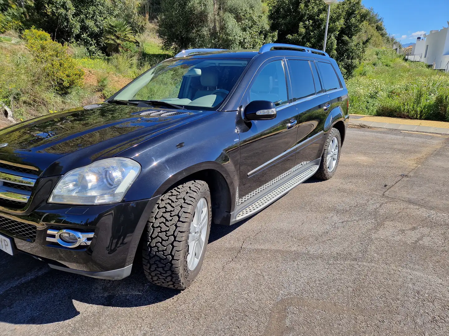 Mercedes-Benz GL 320 320CDI Aut. Černá - 2