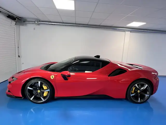 Ferrari SF90 Stradale