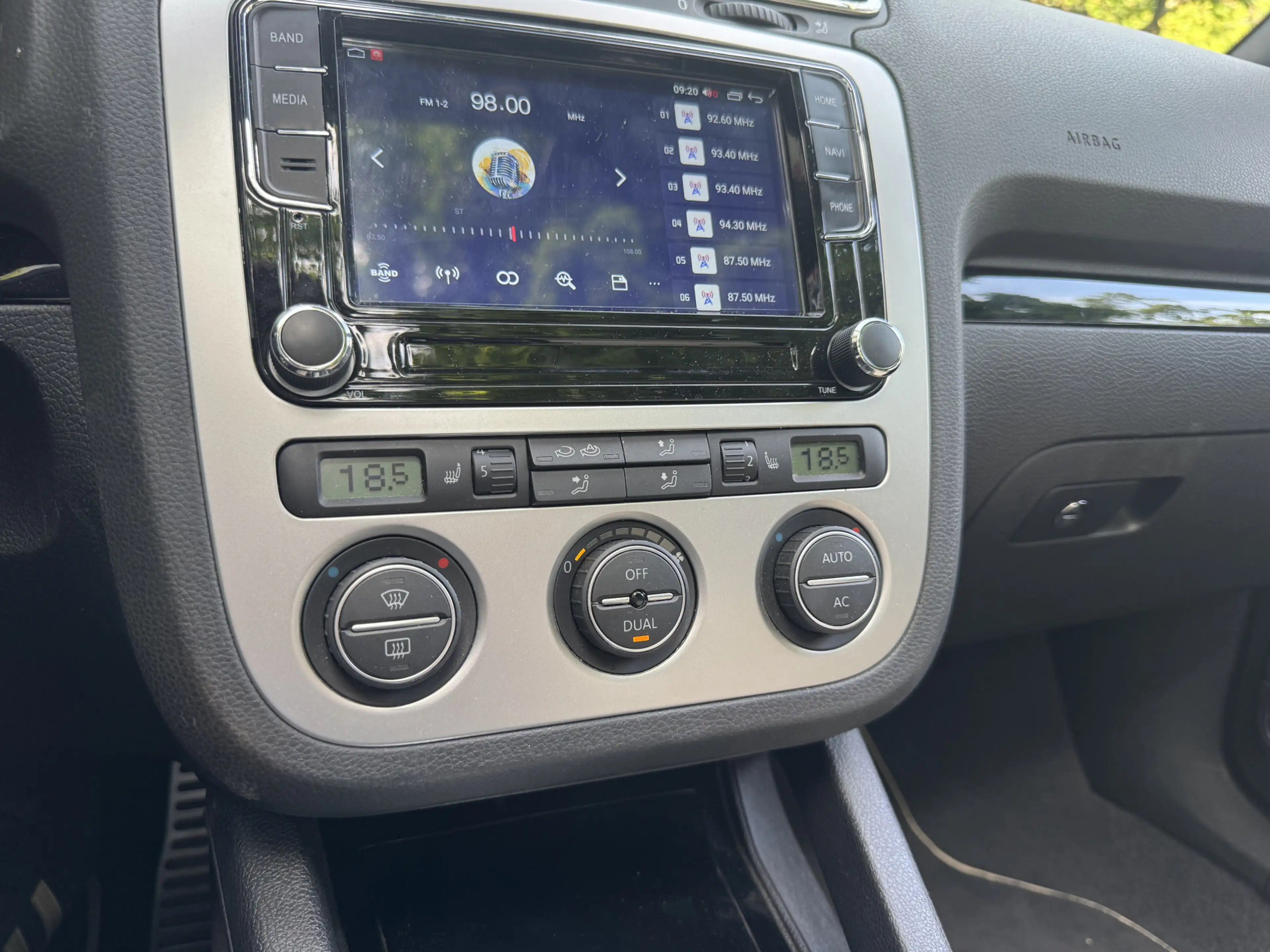 Volkswagen Eos 3.2 V6 Highline, Dynaudio — photo 14