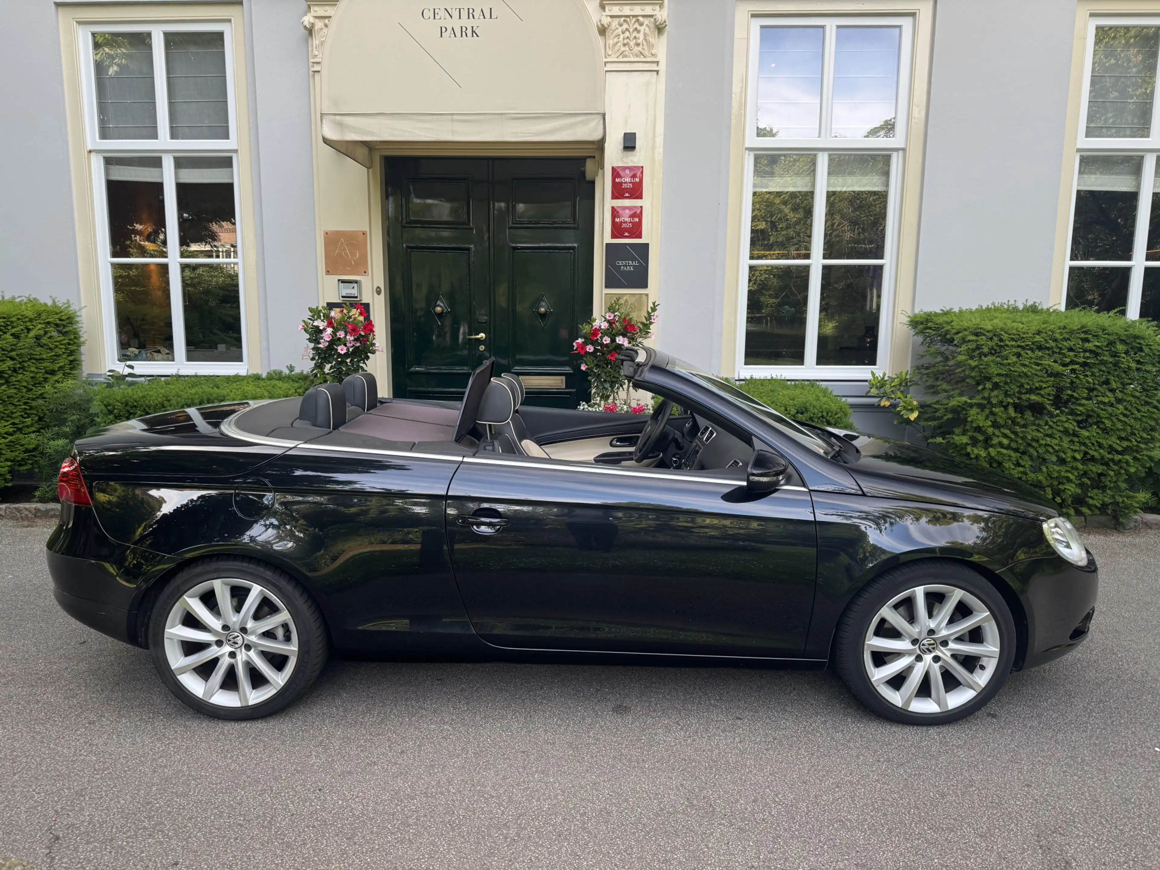 Volkswagen Eos 3.2 V6 Highline, Dynaudio — photo 2