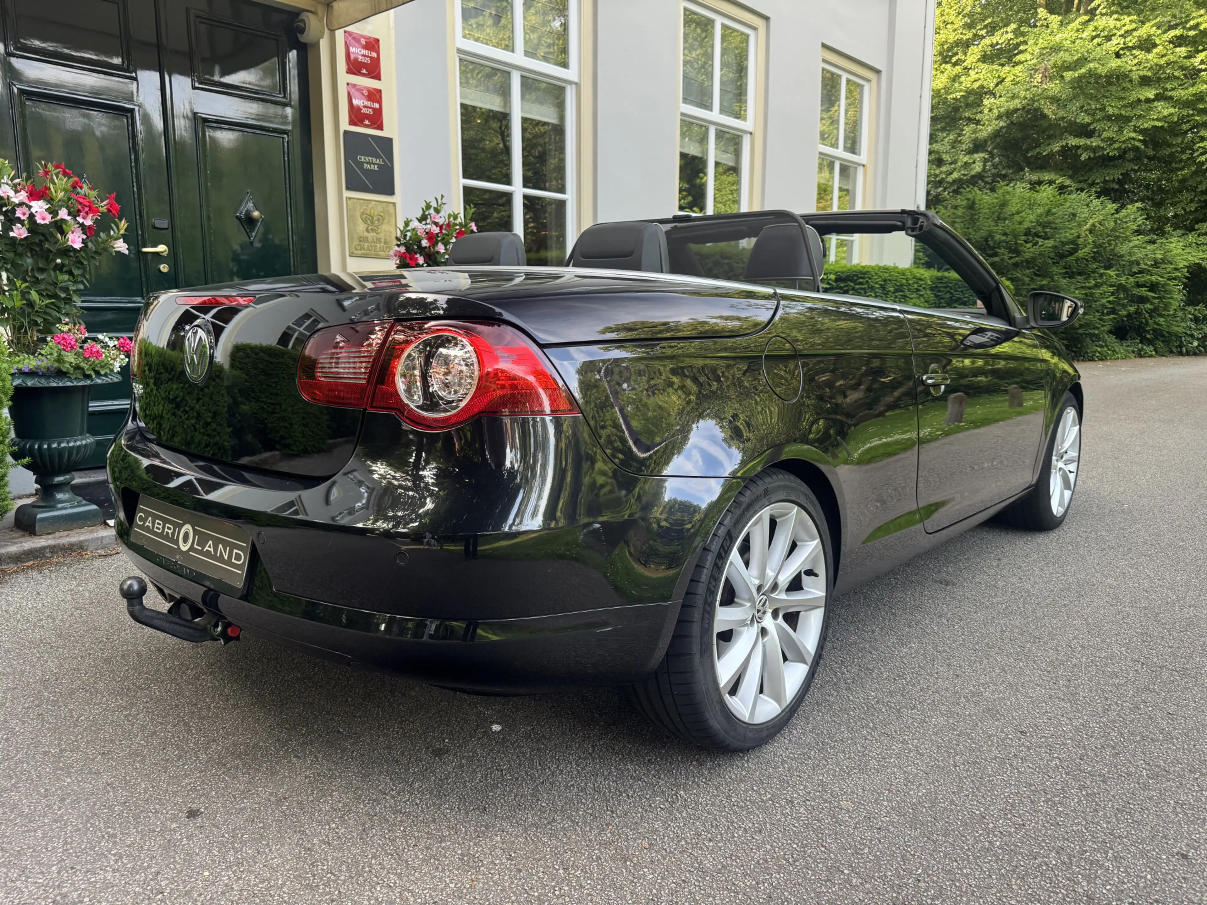 Volkswagen Eos 3.2 V6 Highline, Dynaudio — photo 10
