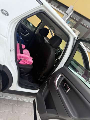 Imagine Land Rover Discovery Sport TD4 Aut. Pure