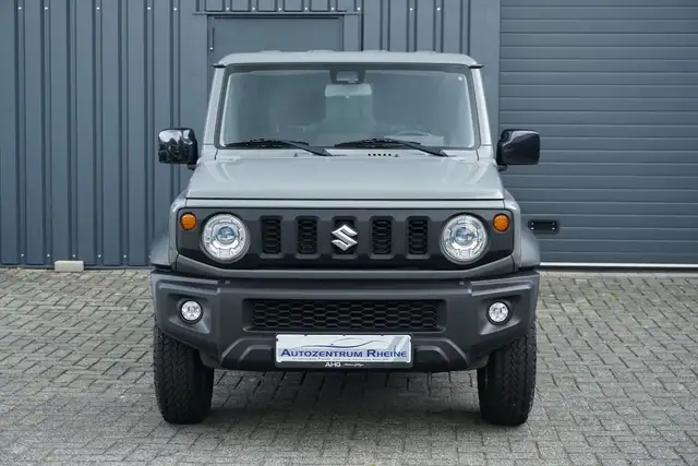 Suzuki Jimny view 2