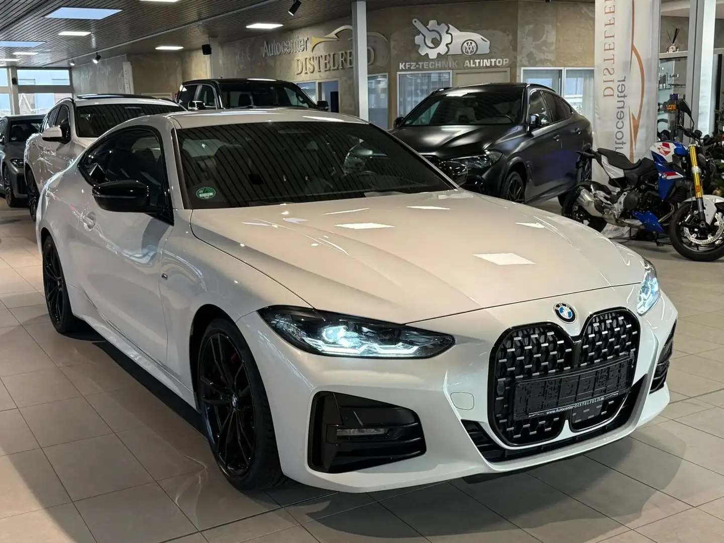 BMW 420 d xDrive M Sport Pro HUD H&K Live Cockpit AHK Weiß - 1