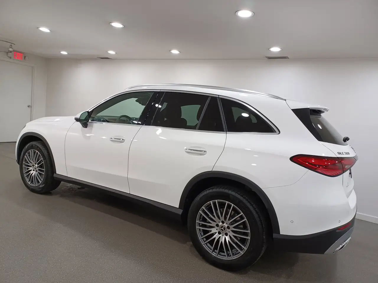 Mercedes-Benz GLC снимка Mercedes-Benz GLC