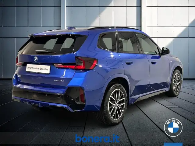 BMW X1 view 6