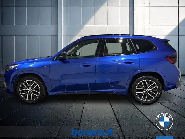 BMW X1 view 9