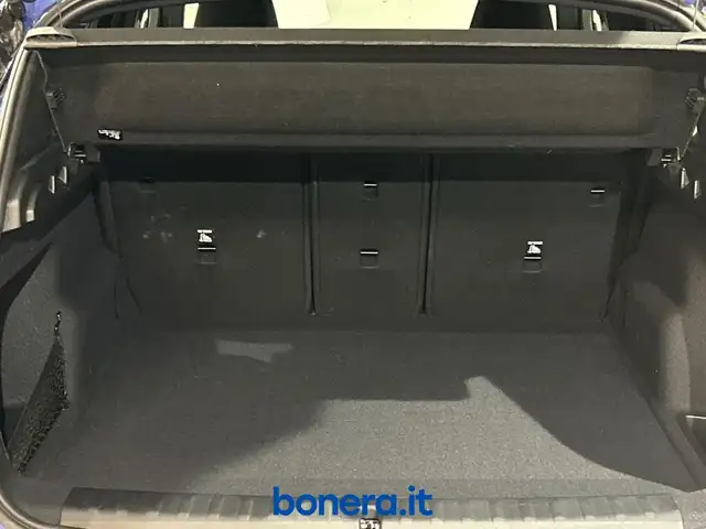BMW X1 view 13