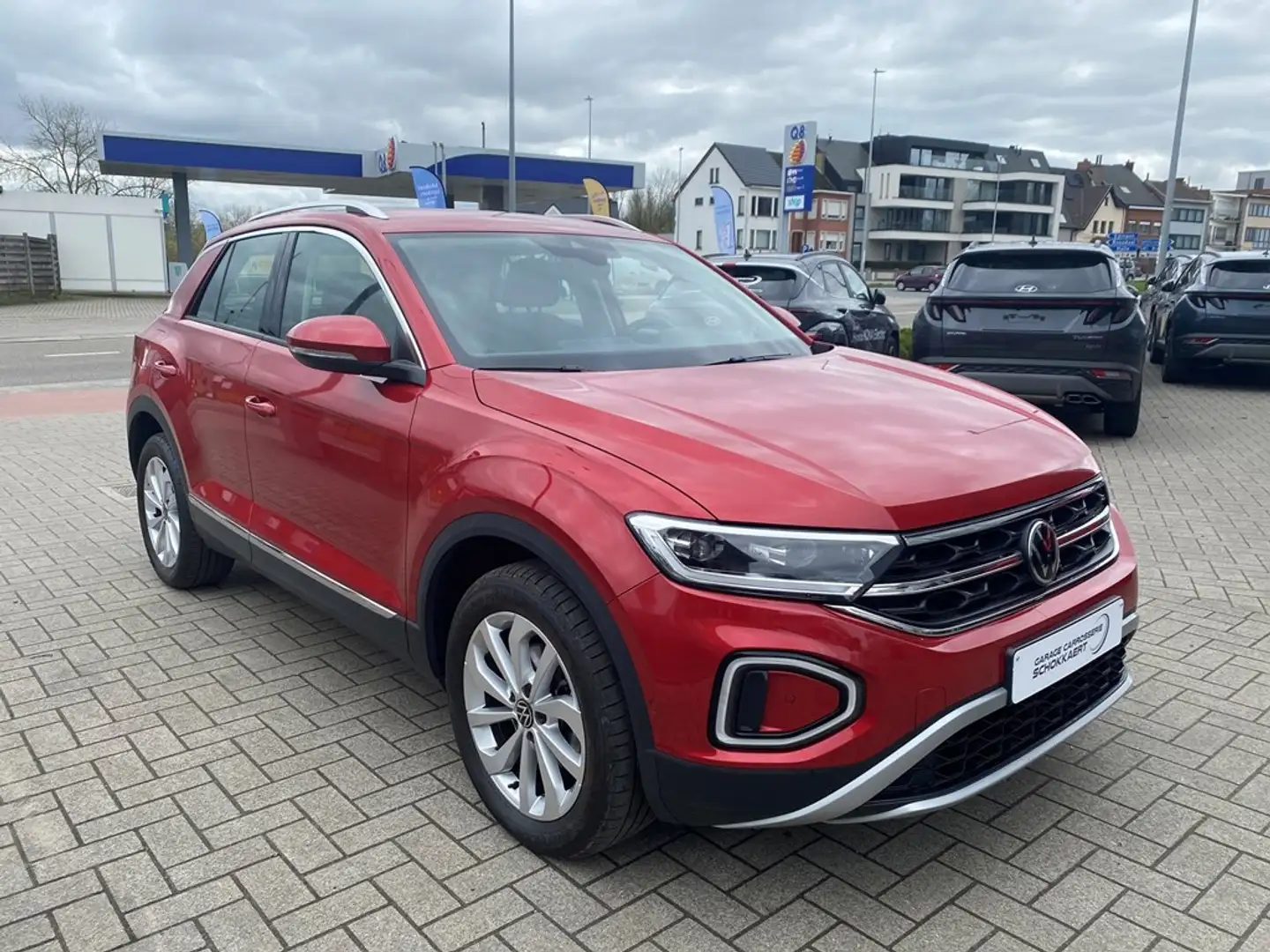 Volkswagen T-Roc 1.5 benzine 150pk DSG Rood - 1