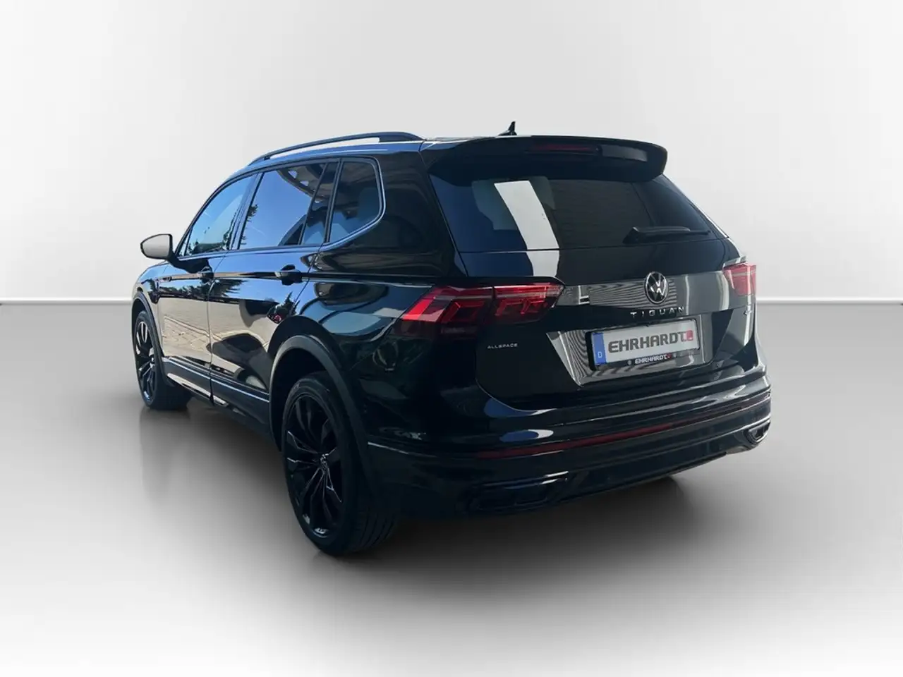 Volkswagen Tiguan Allspace 2.0 TDI DSG 4Motion R-Line AHK*STHZG*PANO*IQ-LI... 7