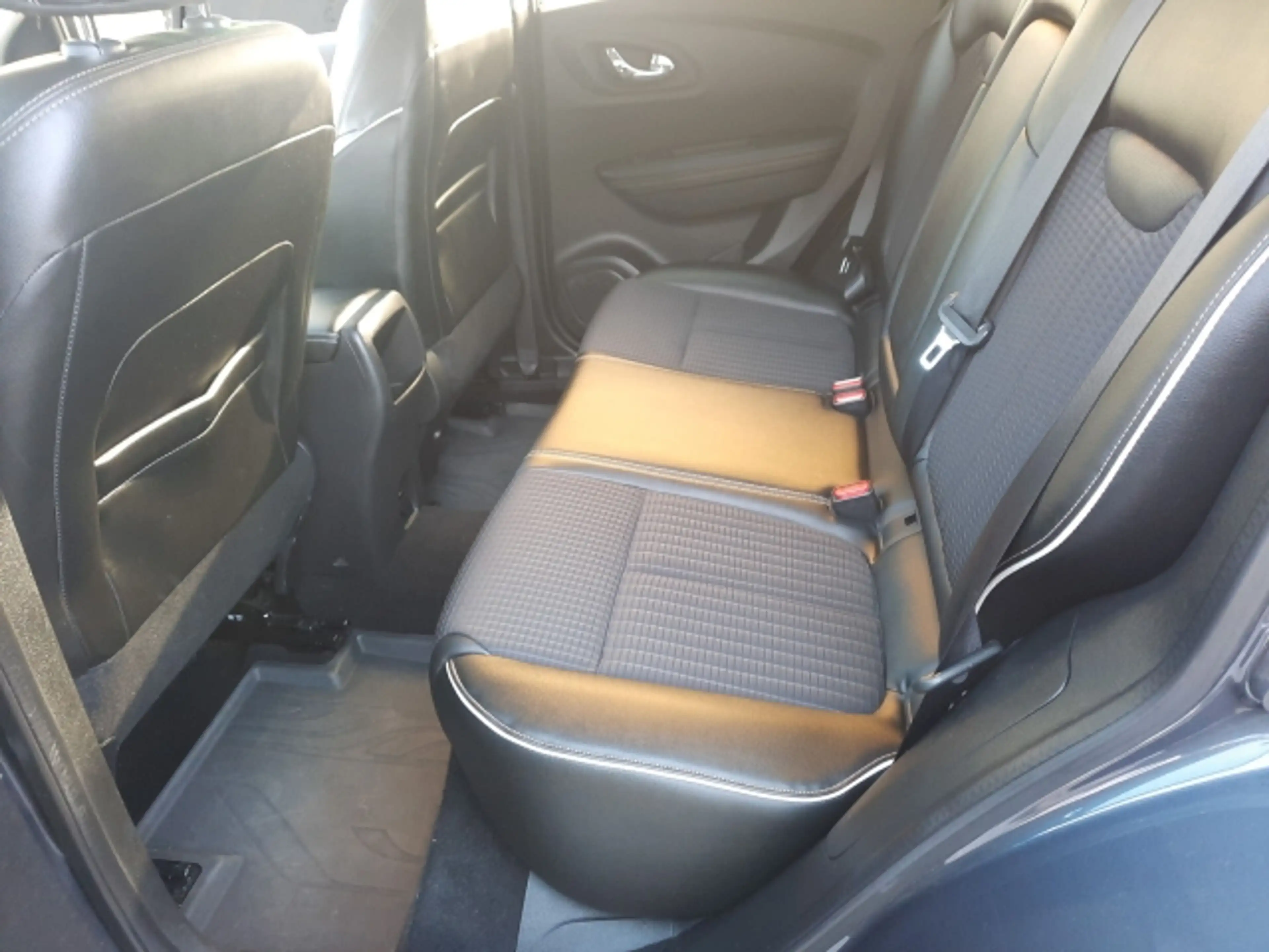 Renault Kadjar KADJAR BOSE dCi EDC — photo 11