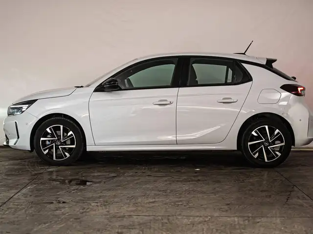 Opel Corsa view 2