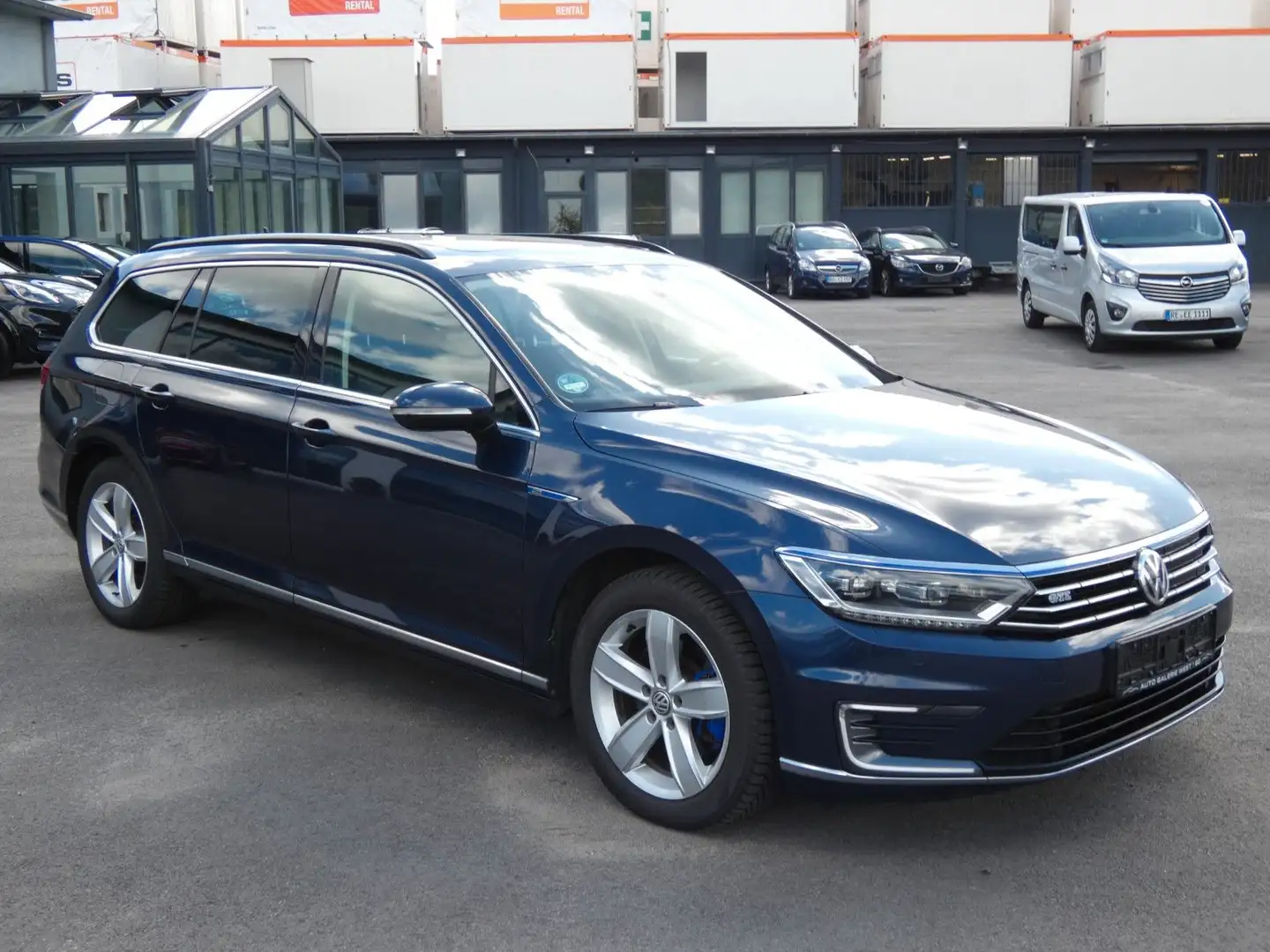 Volkswagen Passat Variant GTE*Pano*Navi*Shz*Pdc* Blau - 2
