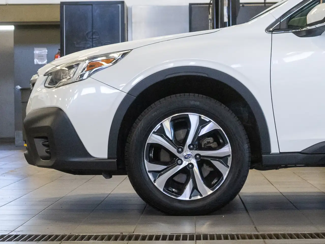 Subaru OUTBACK снимка Subaru OUTBACK