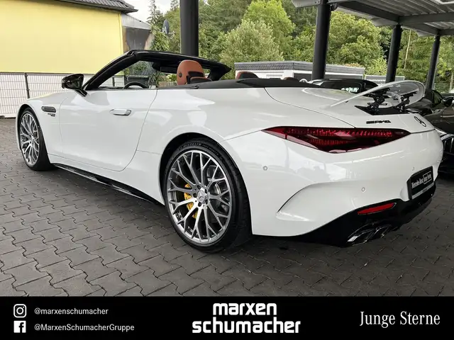Mercedes-Benz SL view 9