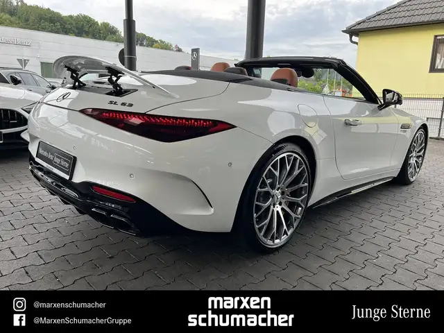 Mercedes-Benz SL view 10