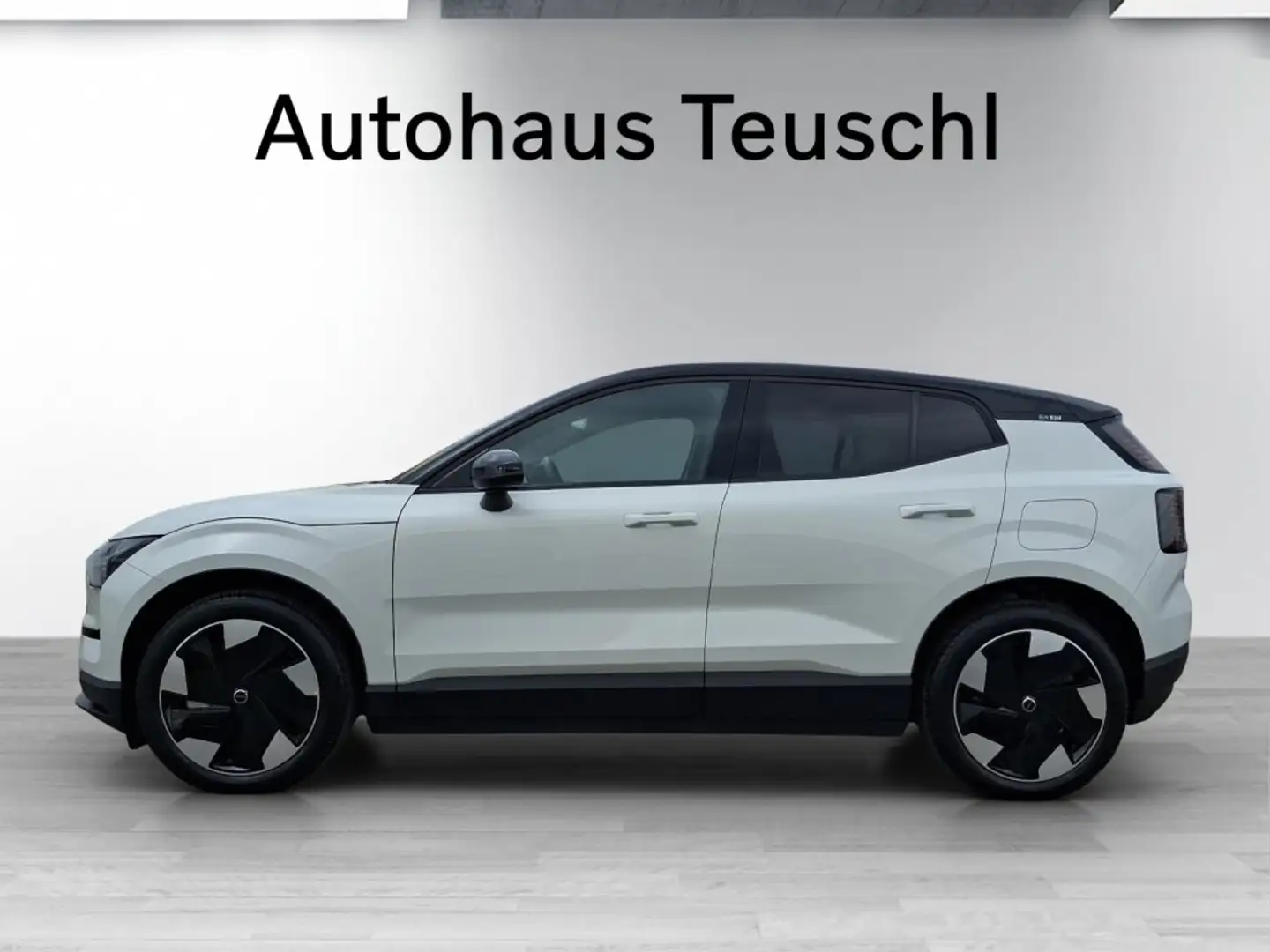 Volvo EX30 Plus, Twin Motor Performance, Vollelektrisch Weiß - 2