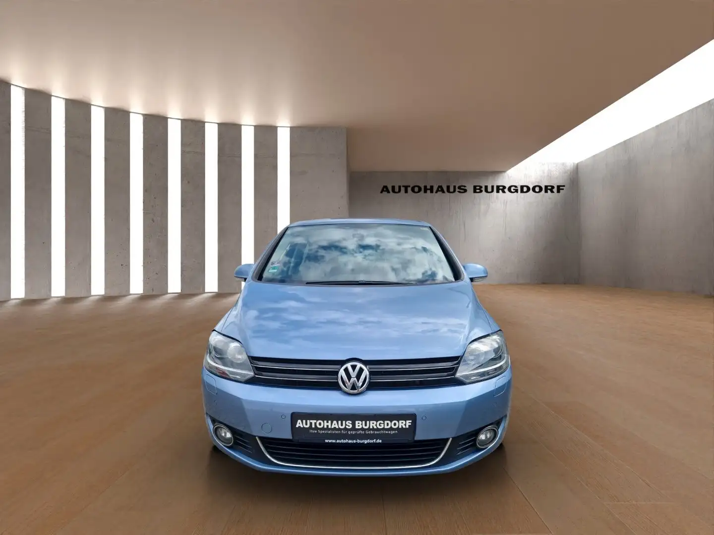 Volkswagen Golf Plus VI Alcantara Standheizung BI-Xenon PDC Синій - 2