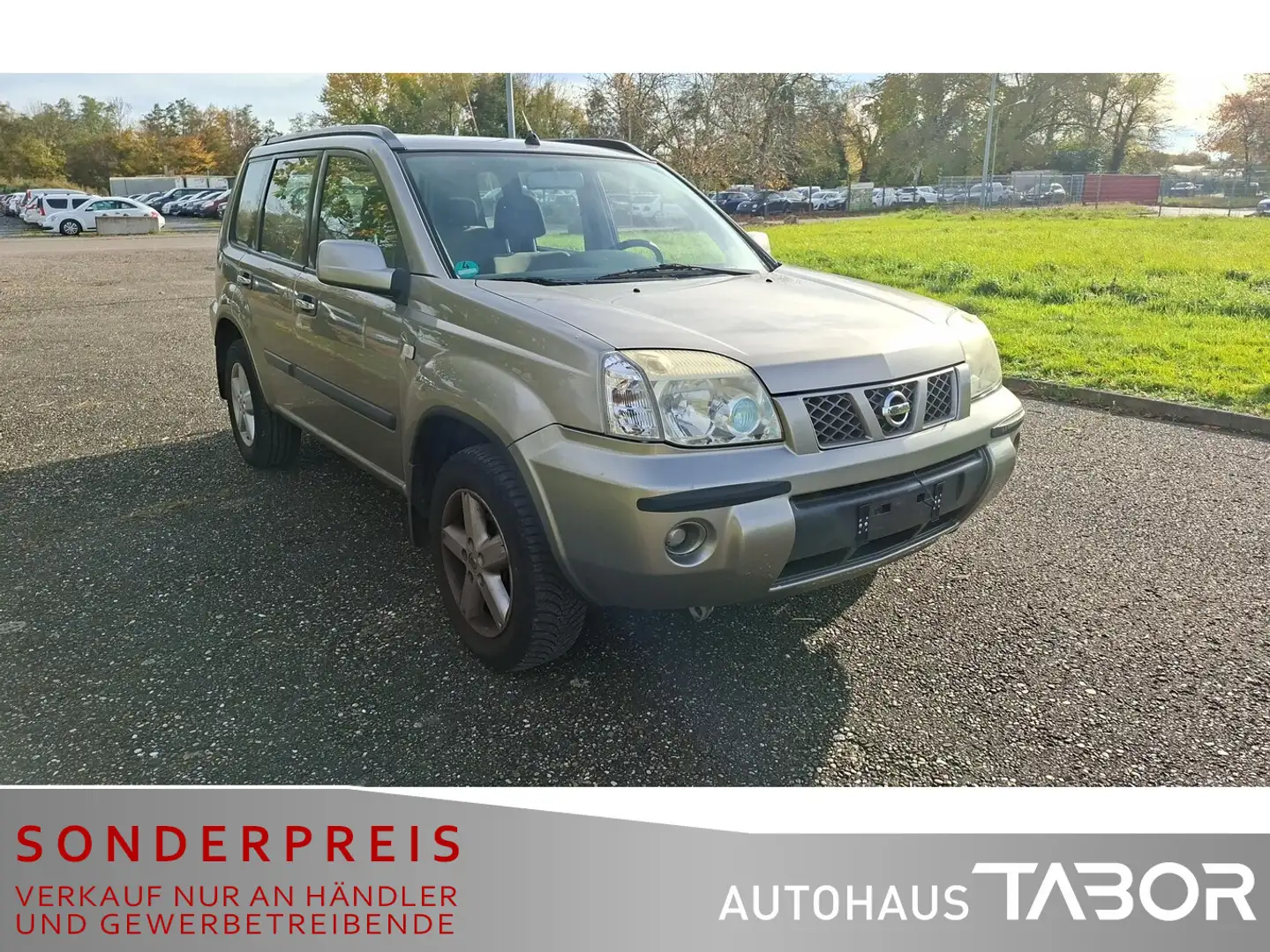 Nissan X-Trail 2.0 Comfort 4x2 AHK SHZ Klima TÜV 09/27 Grau - 2
