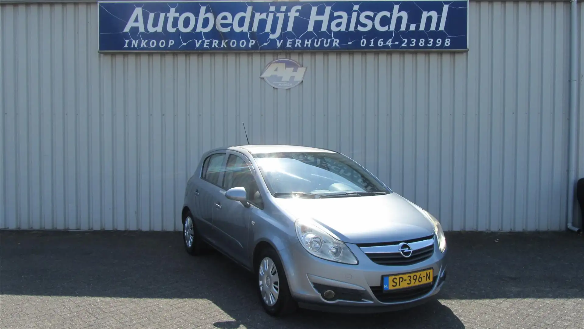 Opel Corsa 1.2 16V 5D WR Grijs - 1