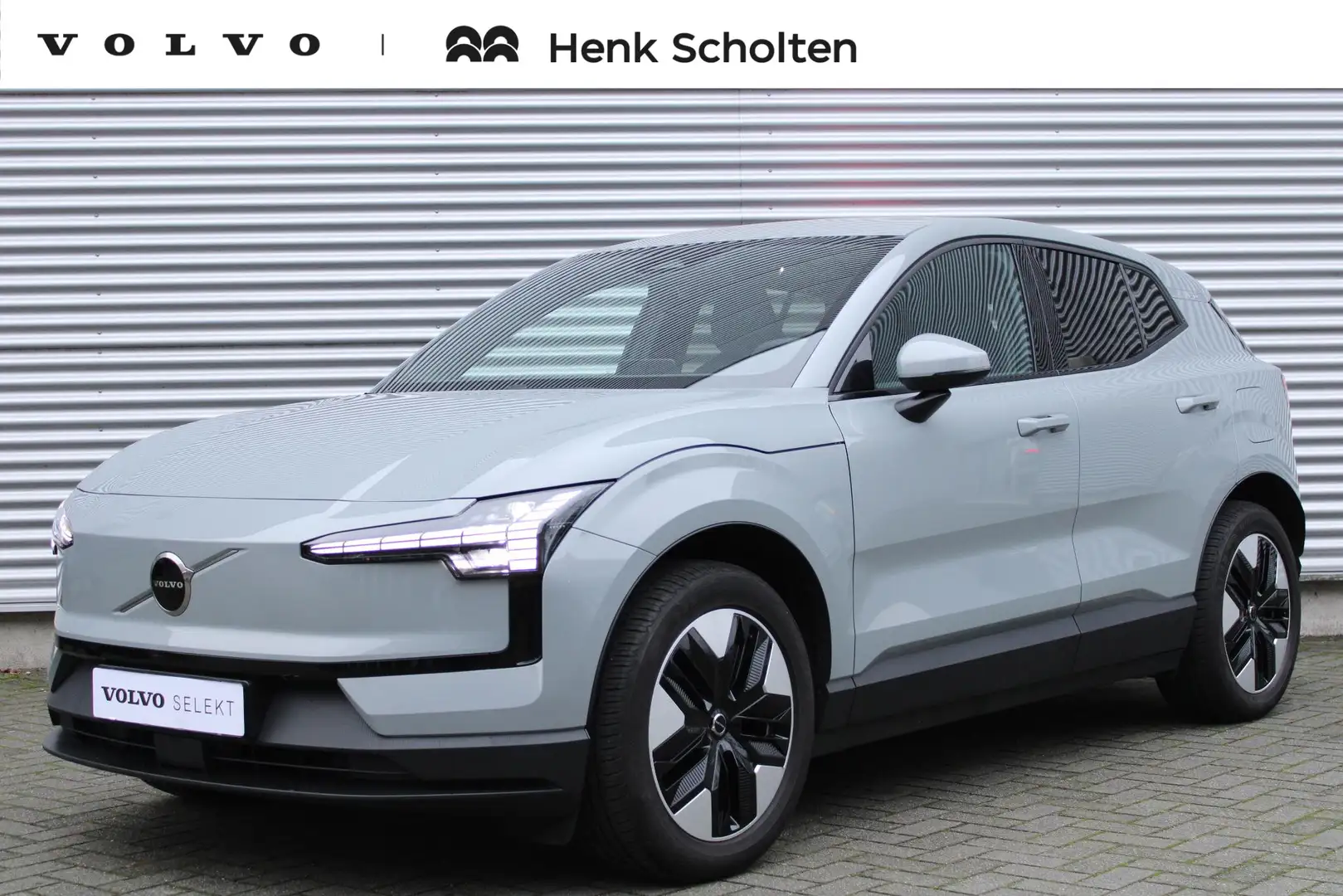 Volvo EX30 Single Motor Extended Range Core | Getint Glas Ach Grijs - 1