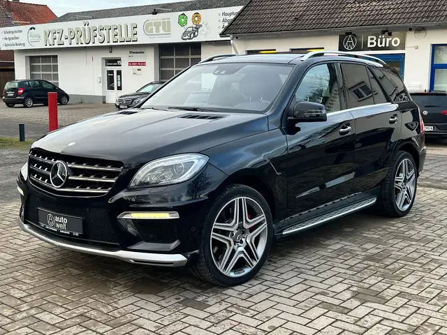 Mercedes-Benz ML 63 AMG 4Matic, Designio, Pano, Kamera