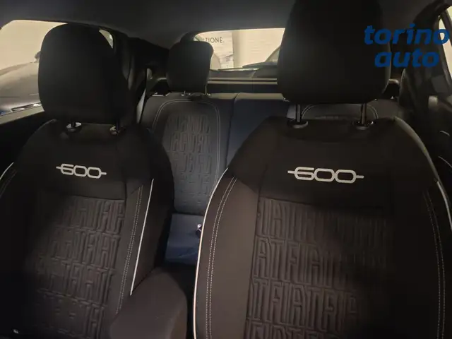 Fiat 600 view 7