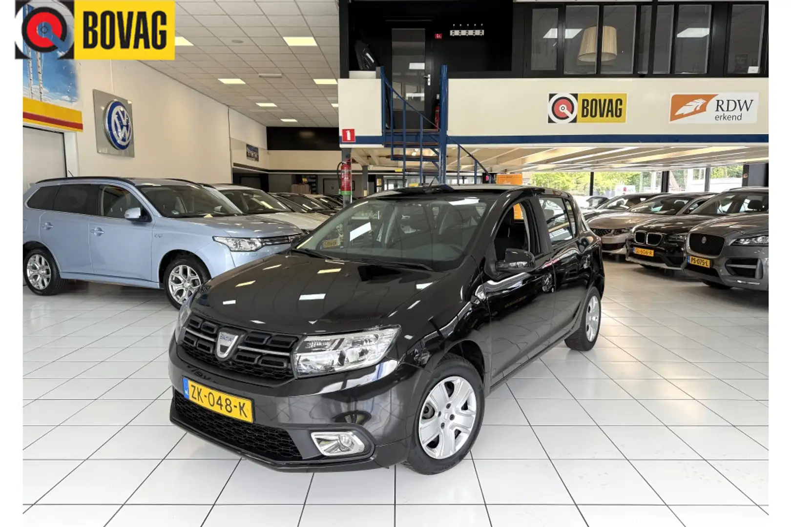 Dacia Sandero 0.9 TCe Laureate Bovag garantie Zwart - 1