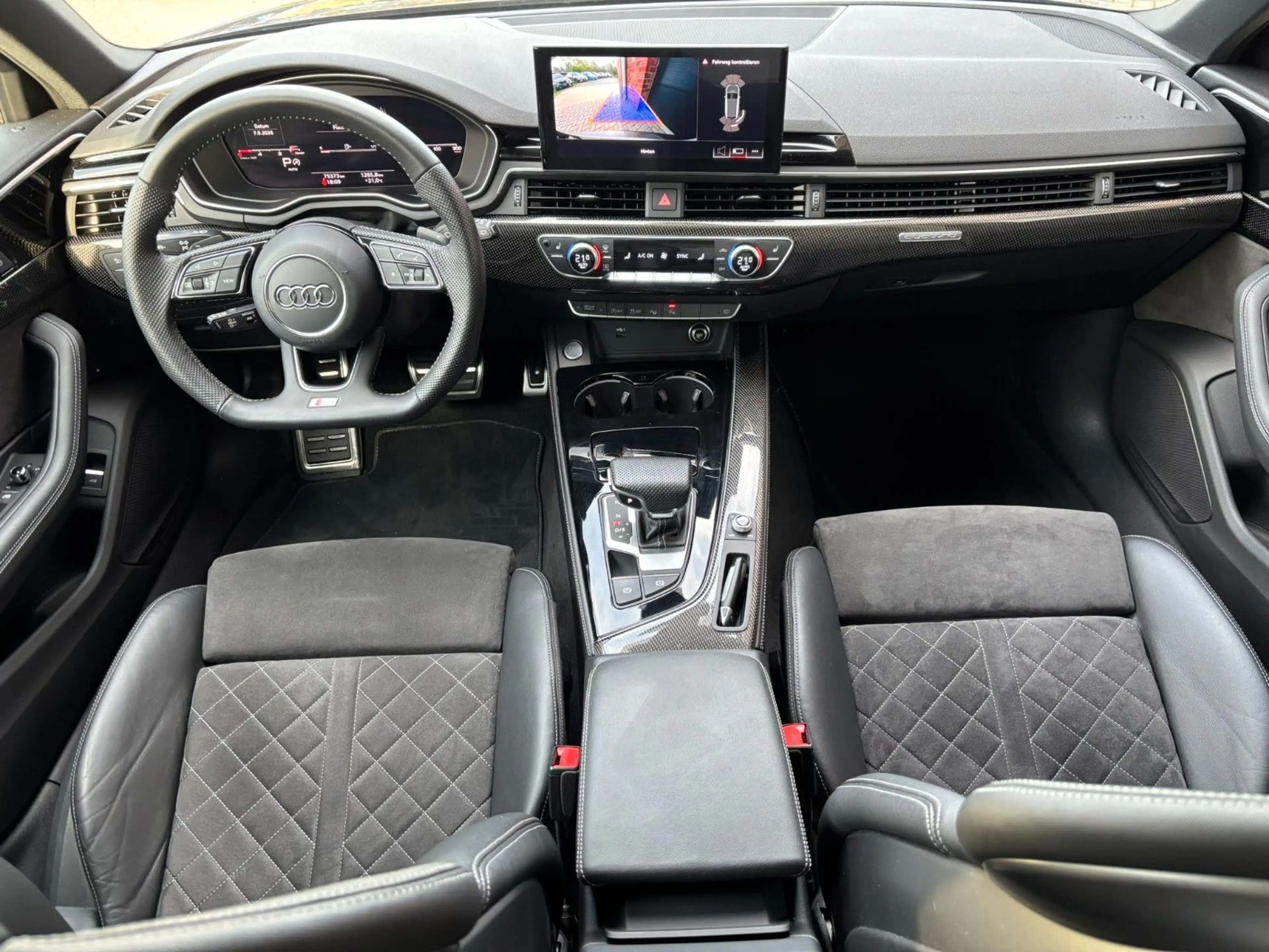 Audi A4 Avant 40 TDI quattro *Edition One* 3x S-Line* — photo 12