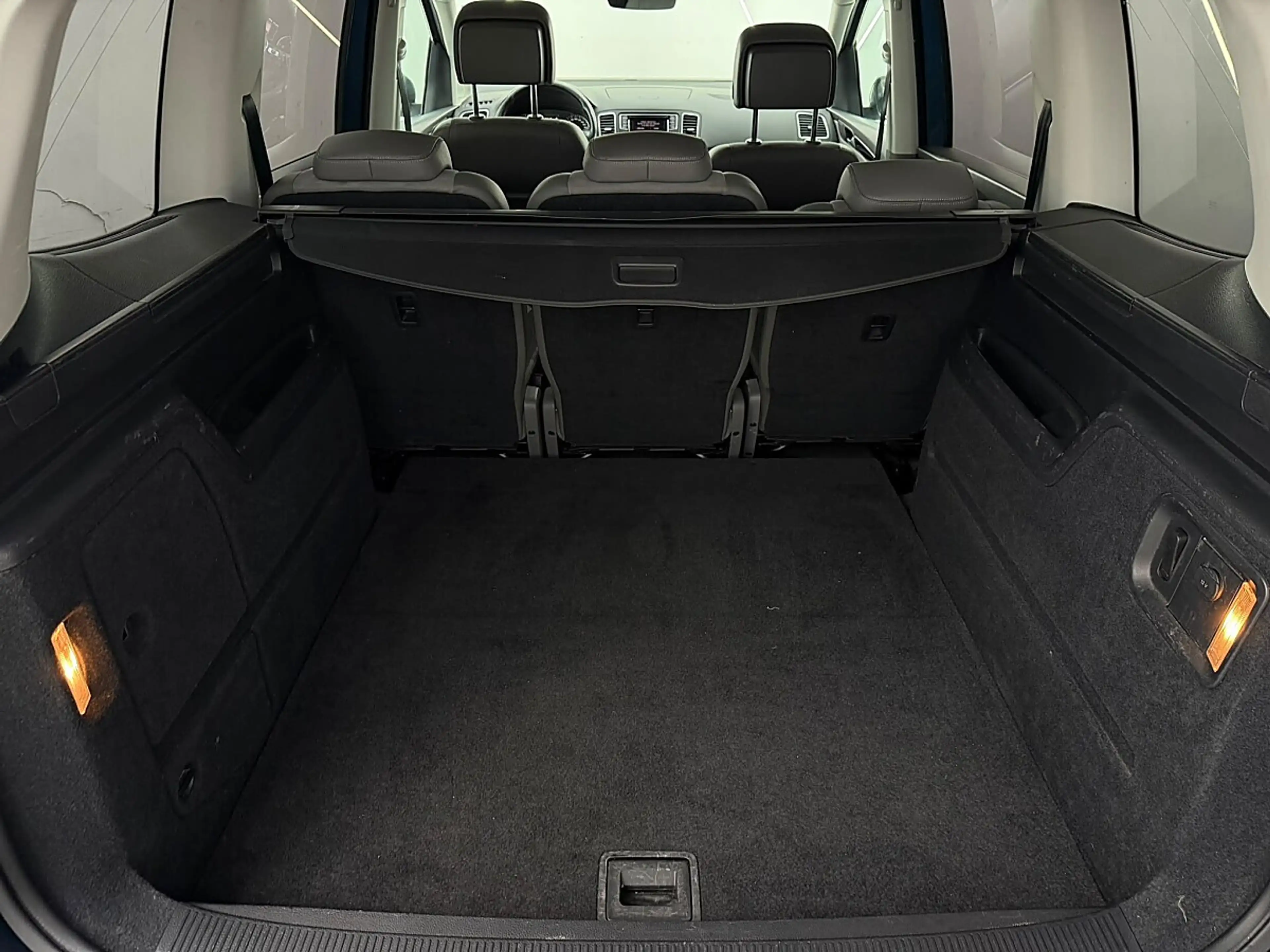 Volkswagen Sharan 2.0 TDI BlueMotionTech Highline -Facelift- — photo 11