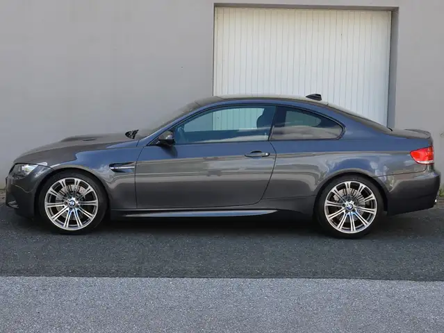 BMW M3 Coupe E92 V8-Schalter, Ö-Auto, Originalzustand! Ansicht 3