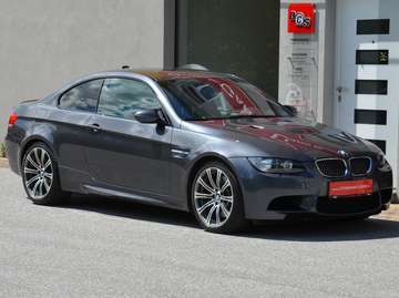 Coupe E92 V8-Schalter, Ö-Auto, Originalzustand!