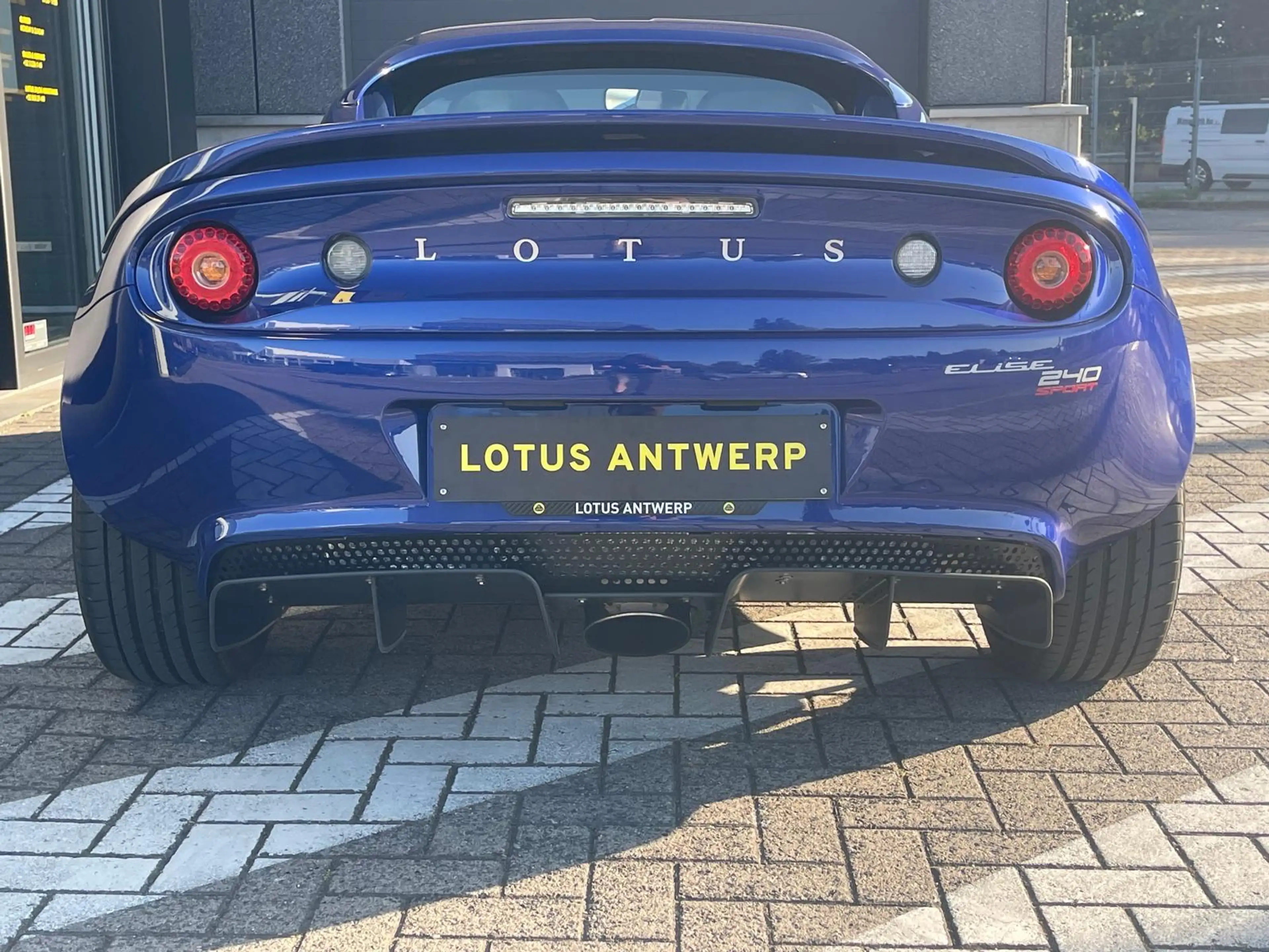 Lotus Elise Final Edition 240 Sport — photo 6