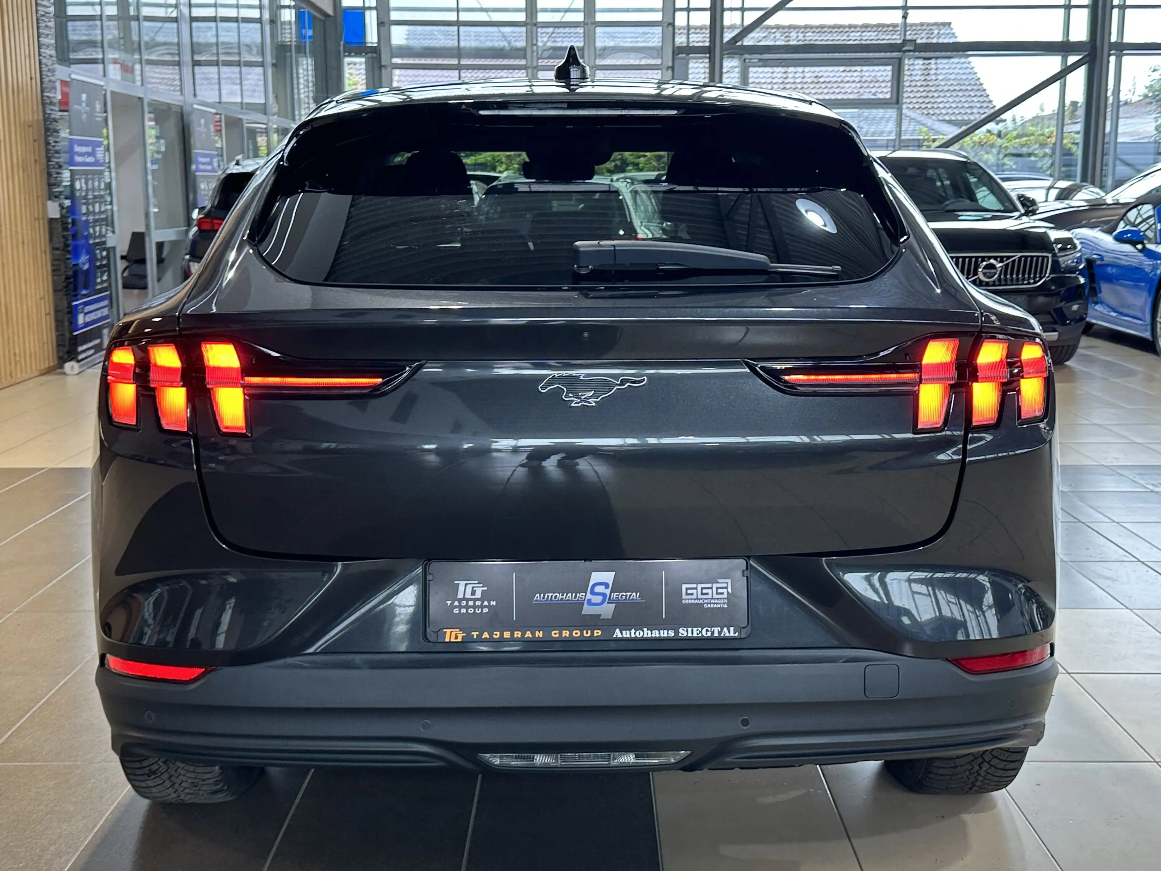 Ford Mustang Mach-E Leder Memory Bang&Olufsen Pano — photo 5