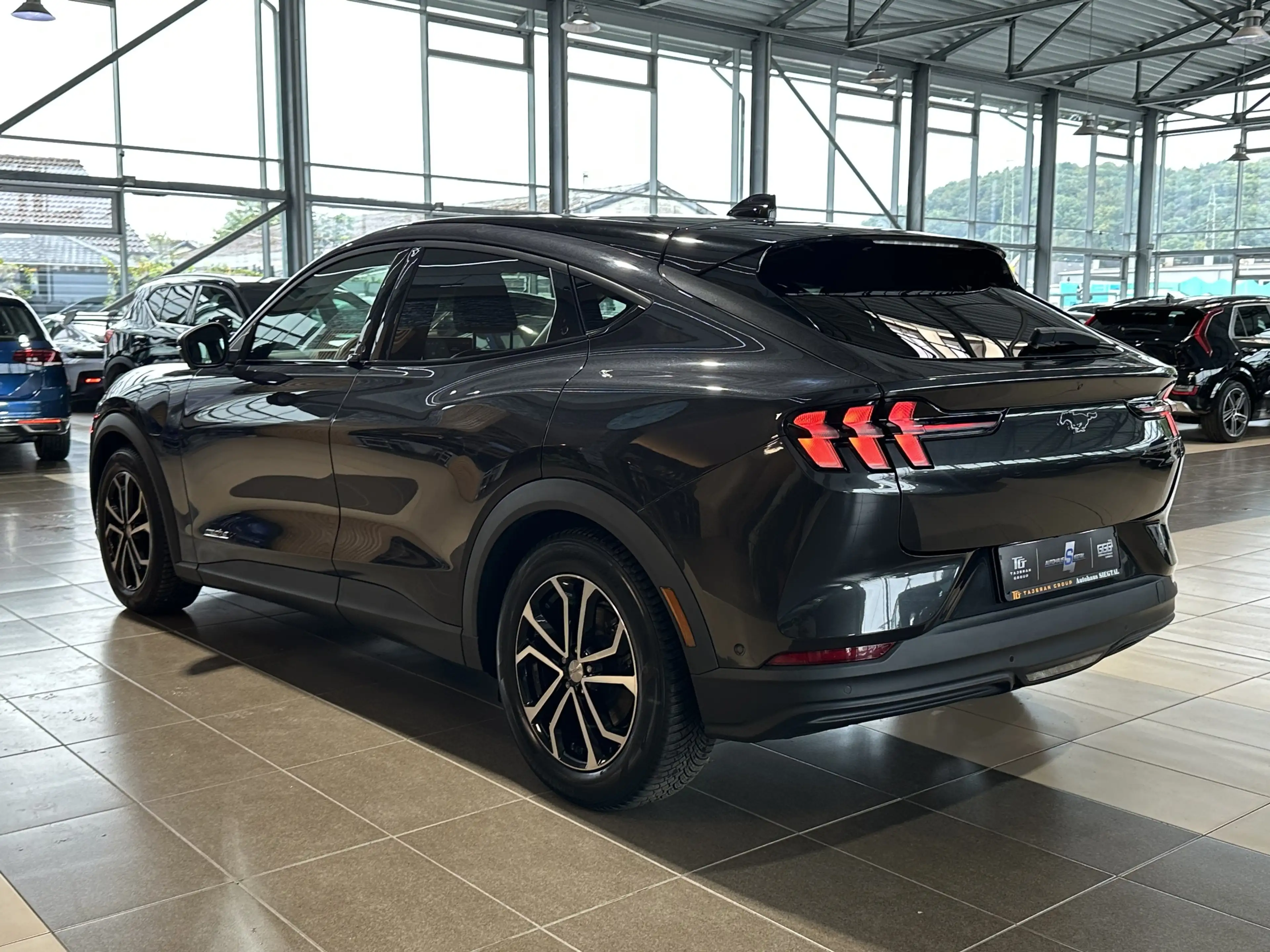 Ford Mustang Mach-E Leder Memory Bang&Olufsen Pano — photo 4