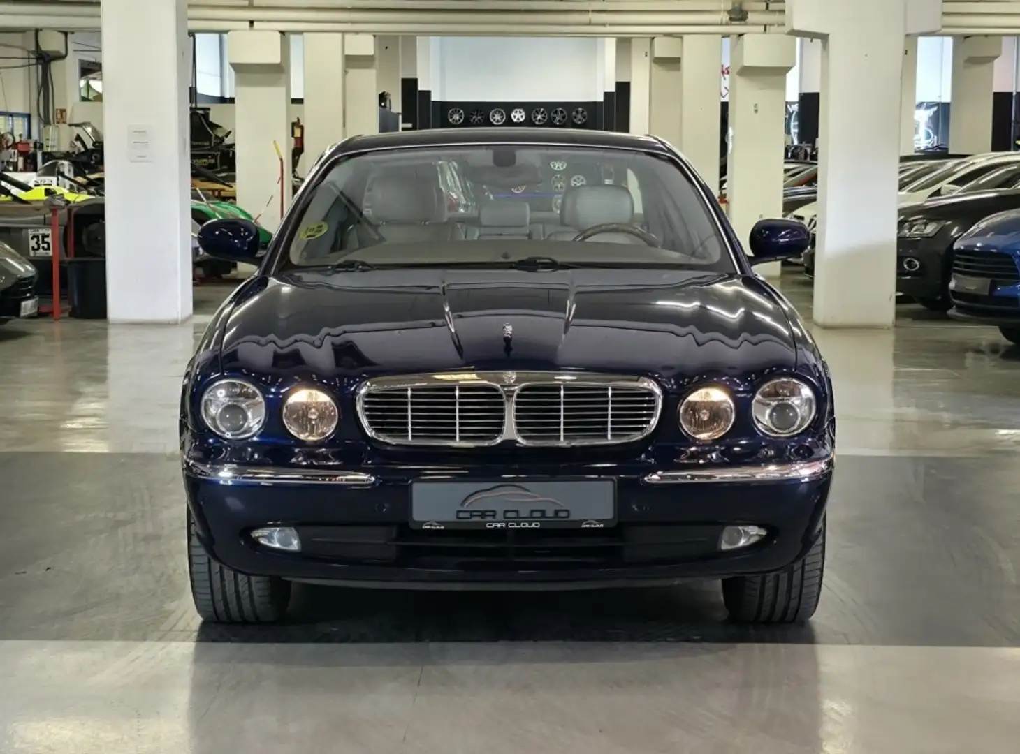 Jaguar XJ XJ-8 4.2 V8 Executive Aut. Bleu - 2