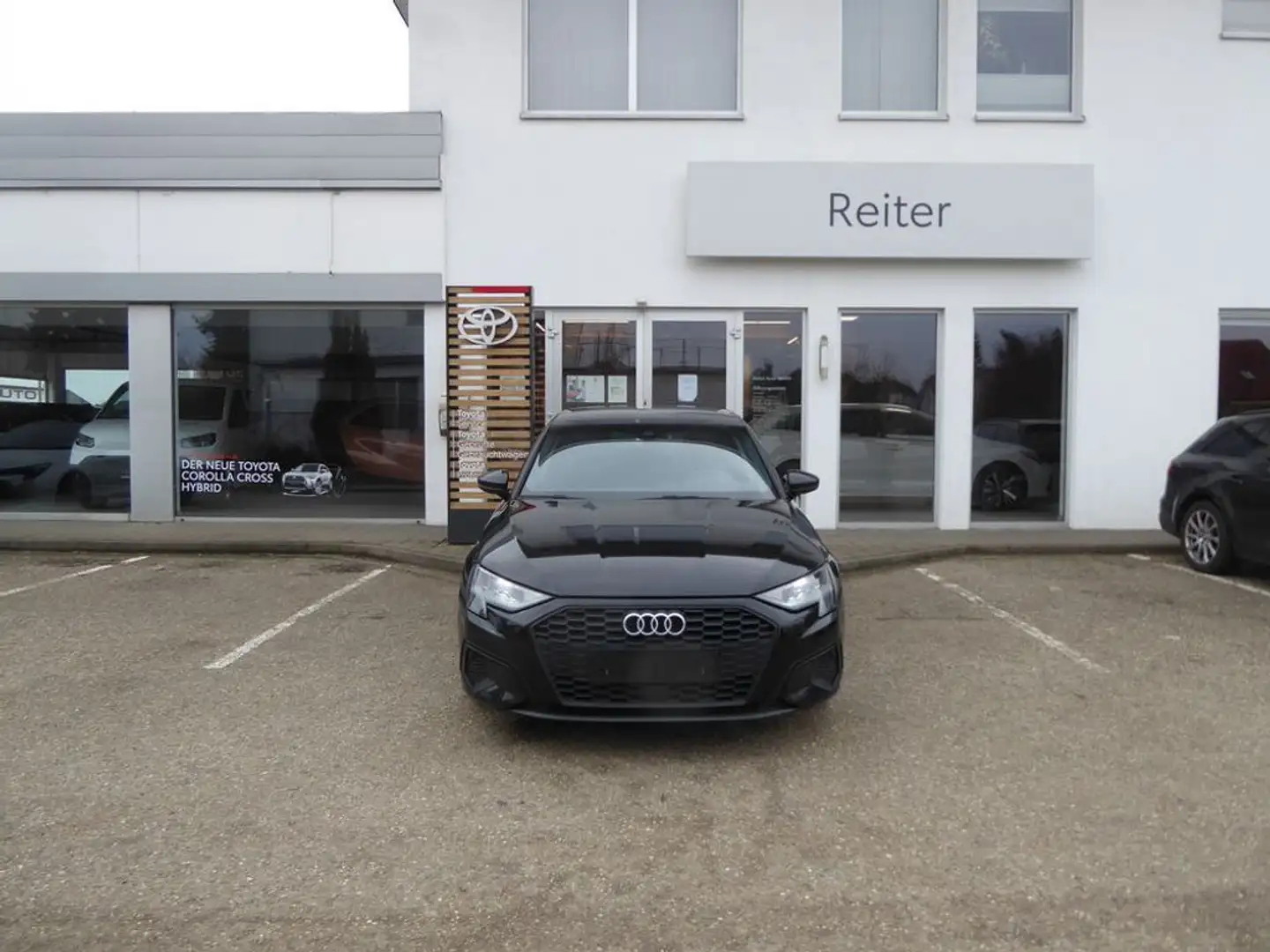 Audi A3 SB 35 TDI S-tronic *LED*AHK*LEDER* Schwarz - 1