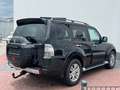 Mitsubishi Pajero 3.2DI-D Top*NUR 100TKM*7SITZE*FRONTBÜGEL* Schwarz - thumbnail 2