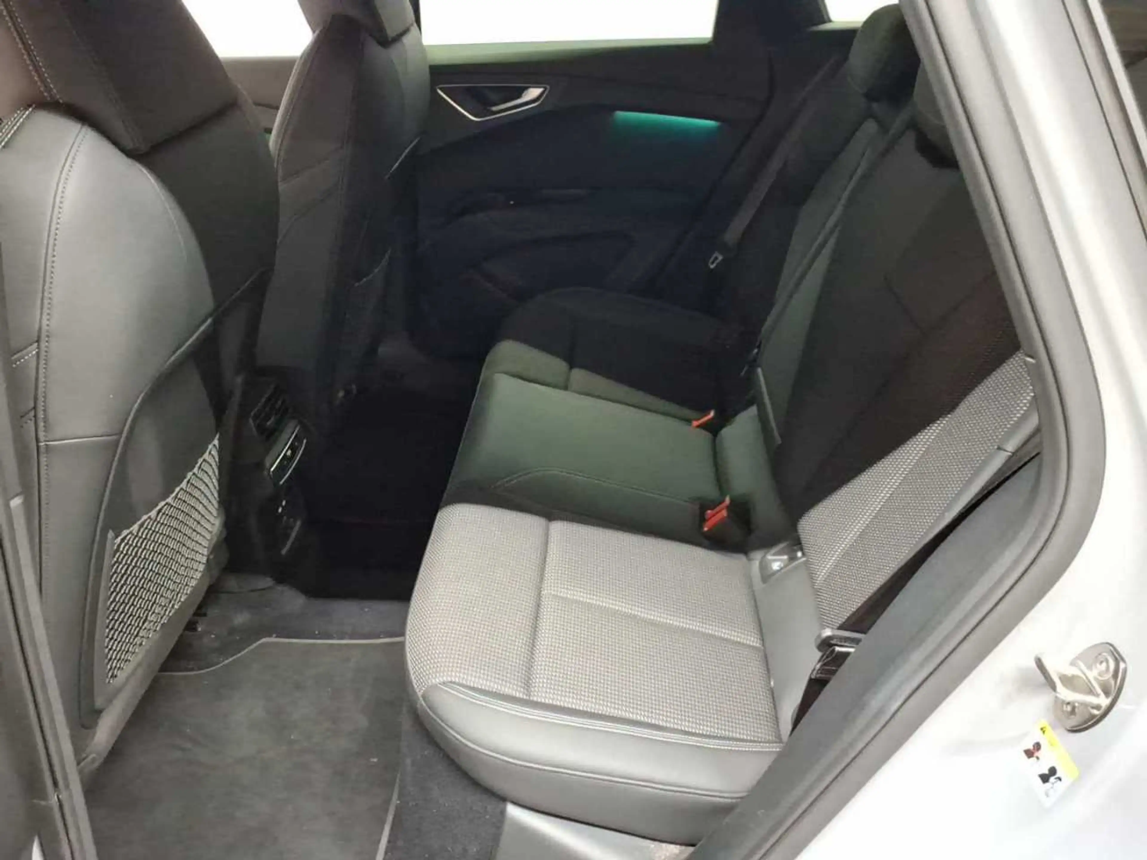 Audi Q4 e-tron Q4 e-tron 40 AHK LED PDC KAM — photo 13